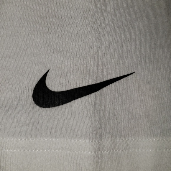 Nike "Not Running Sucks" tshirt - Picture 2 of 3